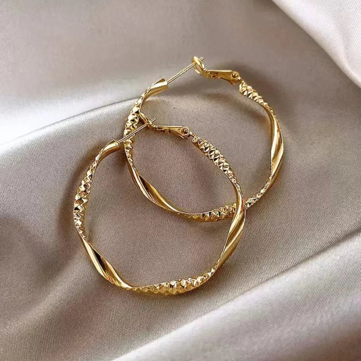 Minimalist Gold Plated Hoop Earrings | Everyday Gold Earrings for Women | Dainty Lightweight Jewelry | Simple Modern Fashion Earrings | Gift for Her
